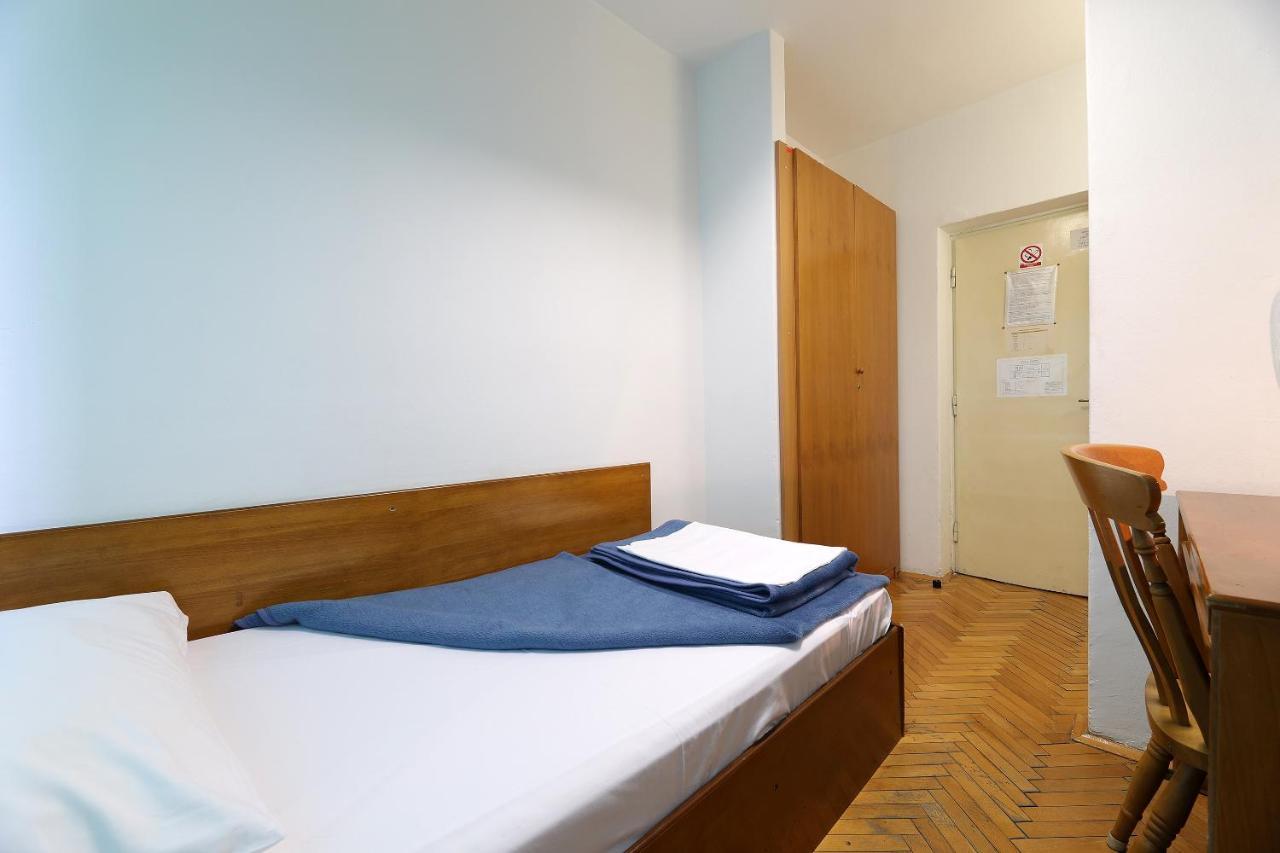 Rijeka Budget Rooms Esterno foto