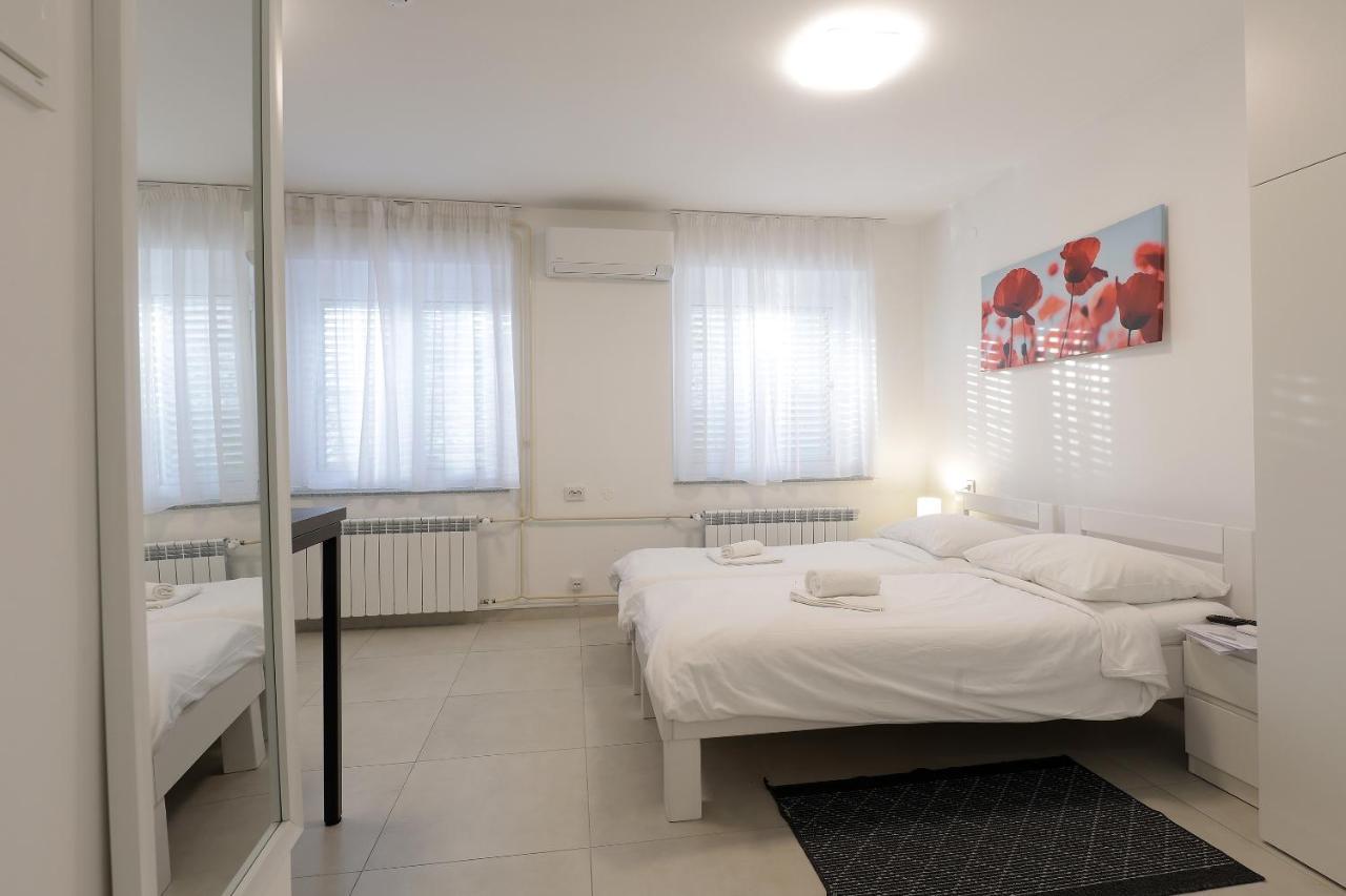 Rijeka Budget Rooms Esterno foto